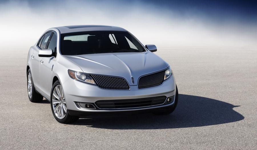  Lincoln MKS 2013 года  (фото 17 из 17)